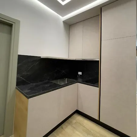 Fael Luxury 306 דירה Vlorë